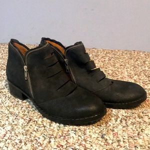Gentle Souls boots